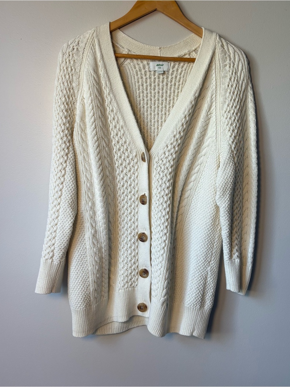 100% cotton Aerie Oversized Cable Knit Cardigan - Cream/Ivory size Medium